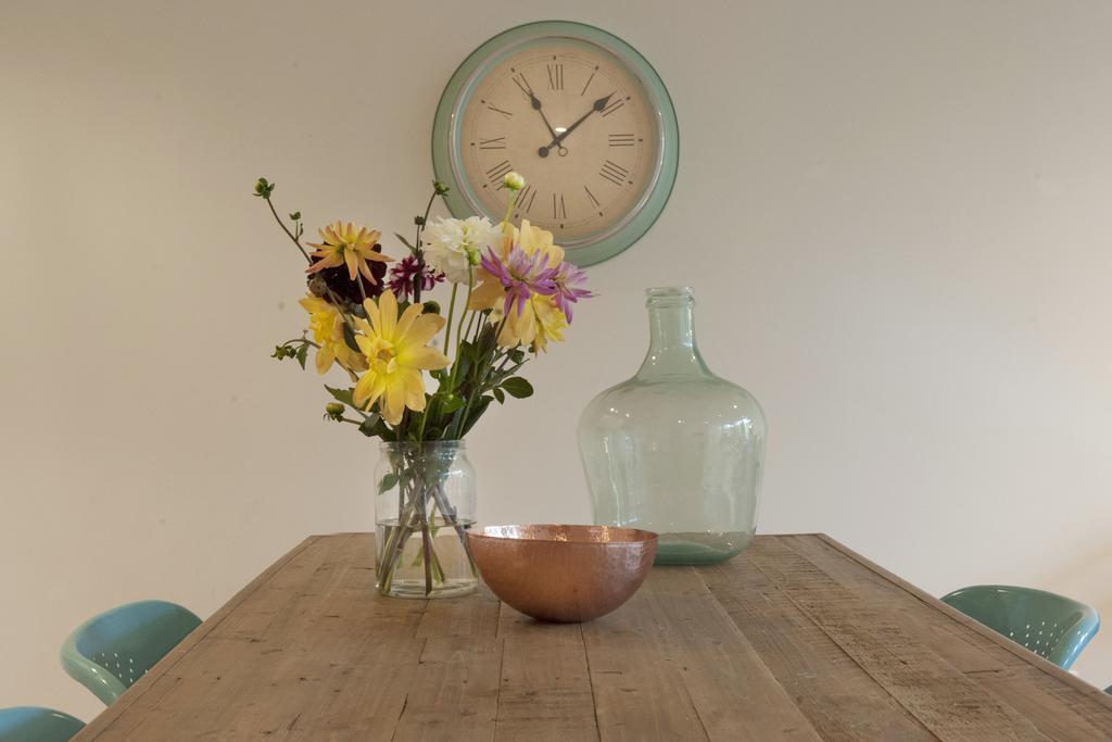 Canal Studio Apartment Amsterdam Rum bild