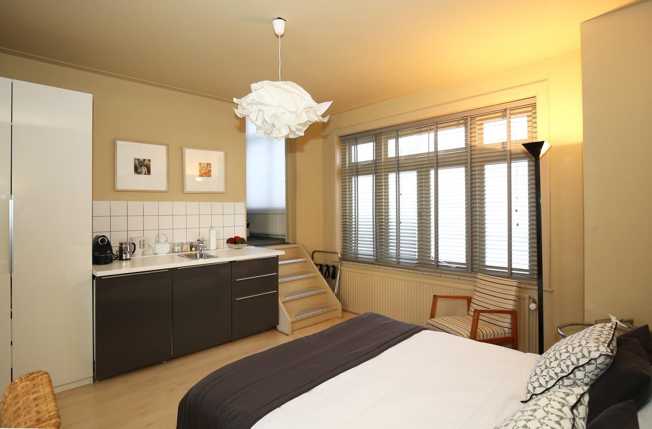 Canal Studio Apartment Amsterdam Exteriör bild